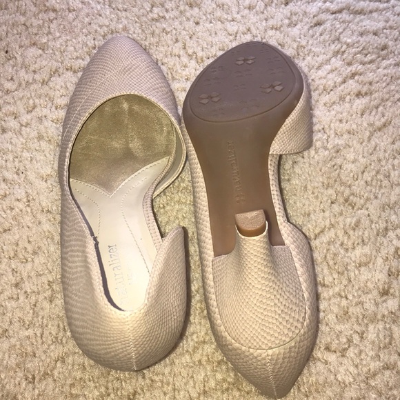 Heeled shoes from Naturalizer. Once used. - Picture 2 of 6